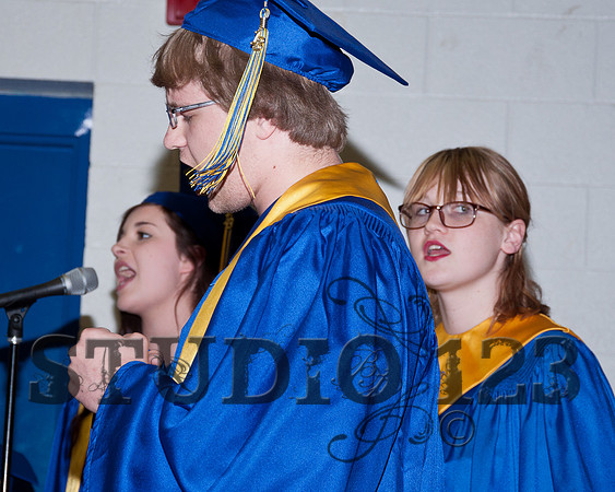 WHSgrad_2013_09